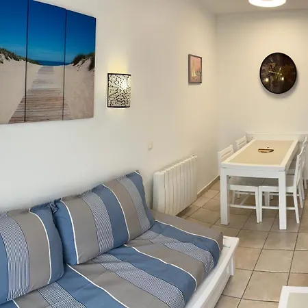Dans De Tourisme Front De Mer, Piscine Chauffee * Les Sables-d'Olonne