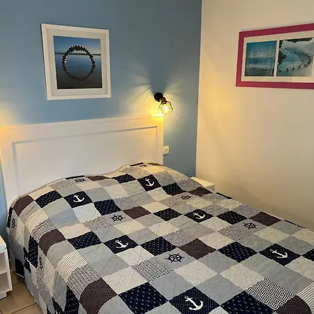 Apartment Dans De Tourisme Front De Mer, Piscine Chauffee Les Sables-d'Olonne