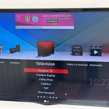 T2 Cosy, Parking Et Résidence Front Apartamento *