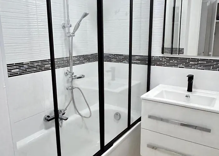 Appartements Cosy, Parking Et Residence Front Mer