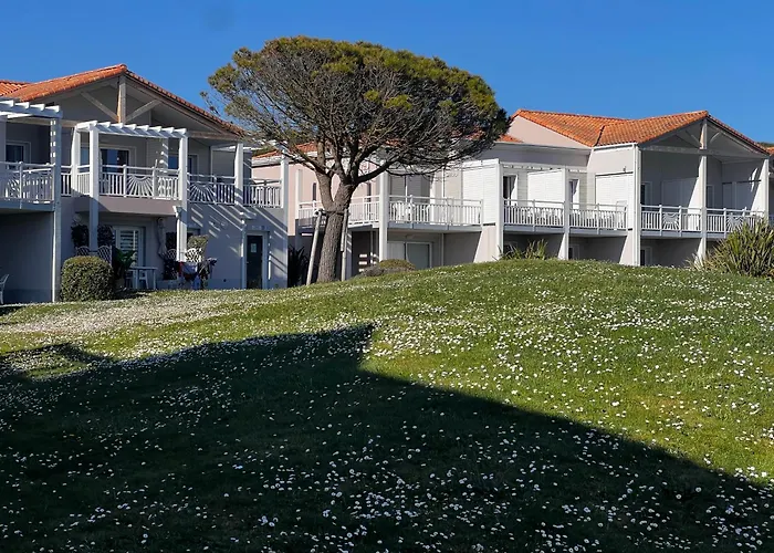 Appartements Cosy, Parking Et Residence Front Mer