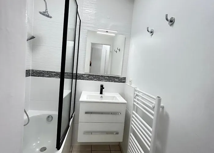 Apartmán Appartements Cosy, Parking Et Residence Front Mer