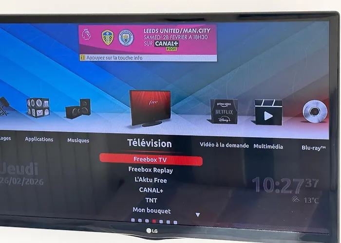 Cosy, Parking Et Front Daire *